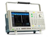      Tektronix "3   1"  AWG4000